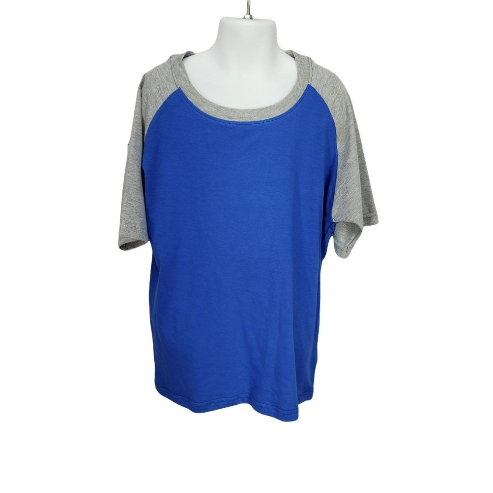 Mad Game Blue Gray Small 6/7 boys New without tags Raglan Tee Shirt